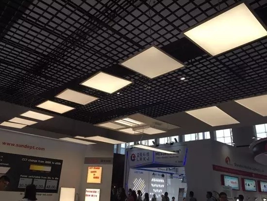 【LED平板凈化燈】的市場潛力無限 誰能抓住機(jī)遇？