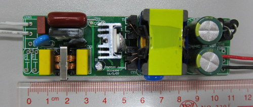 隔離型高功率因數(shù)【LED凈化燈】照明驅(qū)動(dòng)方案SM7530